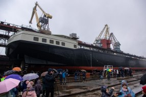 Церемонія спуску на воду нового танкера-хімовоза "SYNERGY"
