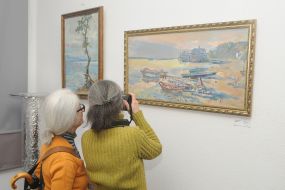 Exhibition "Eduard Mezhul. Family and Friends"