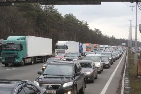 Транспорт на трассе