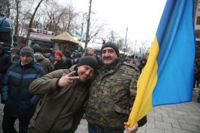 Акция протеста дальнобойщиков и перевозчиков у Кабмина