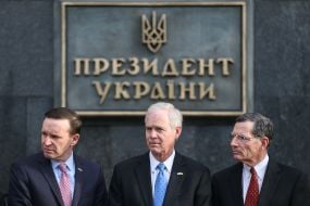 Кріс Мьорфі, Рон Джонсон та Джон Баррасо