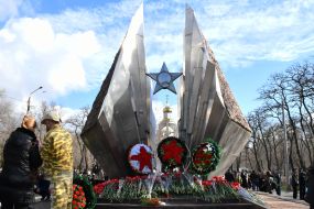 Flowers near the memorial
