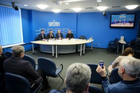 Alexander Soloviev, Maxim Goldarb, Eugene Anoprienko, Vitaly Grushevsky