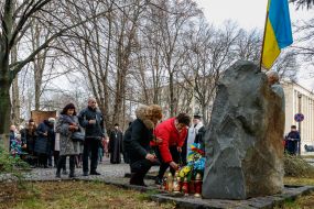Почтение памяти Героев Небесной Сотни в Ужгороде