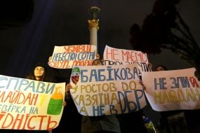 Honoring the memory of Heavenly Hundred Heroes