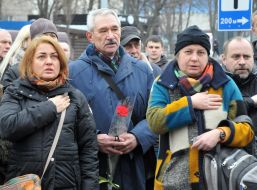 Церемония почтения памяти жертв теракта во время «Марша единства» 2015 года