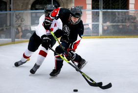 Playing moment of the match