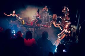 Музыкальный спектакль «Make up»