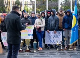 Picket of students and teachers of the Olympic College named after Ivan Piddubny