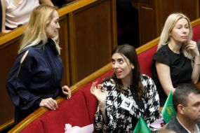 Olena Khomenko, Mariya Mezentseva, Olena Vintonyak