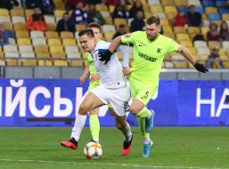 Playing moment of the match