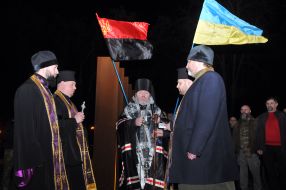 Memorial service for the dead soldiers in Kharkov