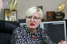 Лариса Ницой