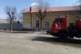 Rescuers are desoribed settlements