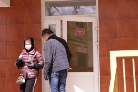 People near  the infectious diseases ward in Oleksandrivsky hospital