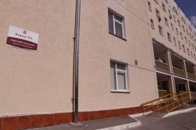 The building of the infectious diseases ward in oleksandrivska hospital
