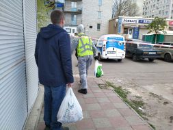 Transfer of products for the residents of the hostel