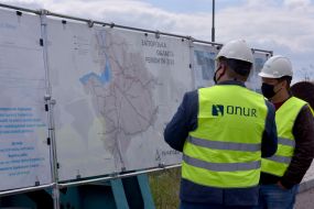 Construction of a bridge across the Dnipro