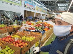 Stolichny market in Kiev