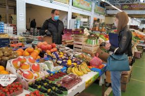 Stolichny market in Kiev