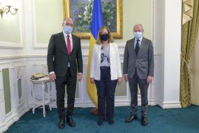 Денис Шмыгаль, Кристина Квин и Матти Маасикас