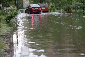 Наслідки сильної зливи в Києві