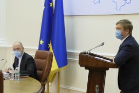 Denys Shmyhal, Andriy Kobolyev