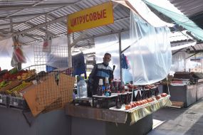 Small market in Zaporozhye