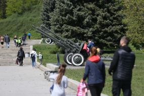 People on the territory of the National Museum of History of Ukraine in the Second World War