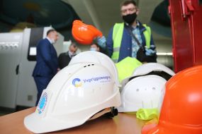 Каски на Київській ГАЕС