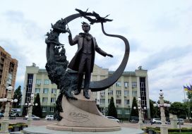 Monument to Taras Shevchenko on Taras Shevchenko Square in Irpin