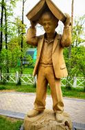 Wooden sculpture near the House of Creativity in Irpin