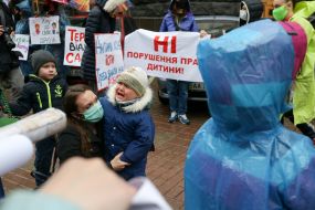 Action "Parents - kindergartens!"