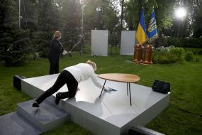 Подготовка к пресс-конференции Владимира Зеленского