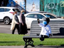 Sculptural composition "Children launching ships" or "Children - the founders of Kyiv"