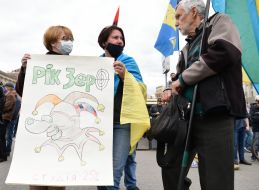 Action #Storewars on independence square in Kiev