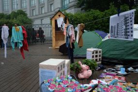 Arcade Bank Tent Camp