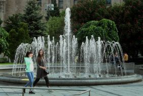 Launch of light and music fountains on Independence Square in test mode