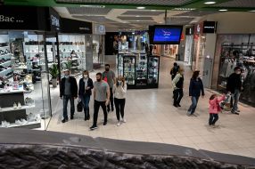 Shoppers at shopping center in Kyiv