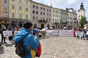 Action demanding to open sports centers