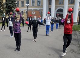 An action in support of the Deryugin children's and youth sports school
