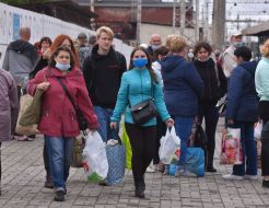 Passengers at the station in Zaporozhye