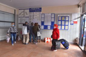 Passengers at the station in Zaporozhye