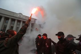 The action of Avakov's resignation near the parliament