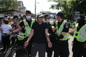 Clashes between residents of Rusanivsky gardens and law enforcement officers