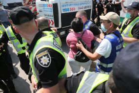 Clashes between residents of Rusanivsky gardens and law enforcement officers