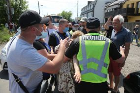Clashes between residents of Rusanivsky gardens and law enforcement officers