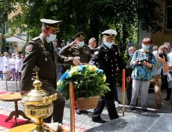 Unveiling of a monument to military medics