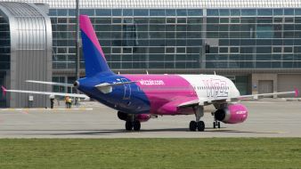 The Airbus A320 airline of company Wizz Air