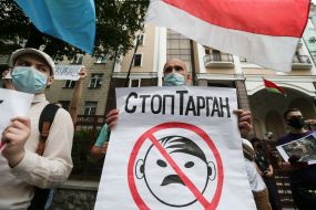 Action "Stop the dictatorship!" near the embassy of Belarus